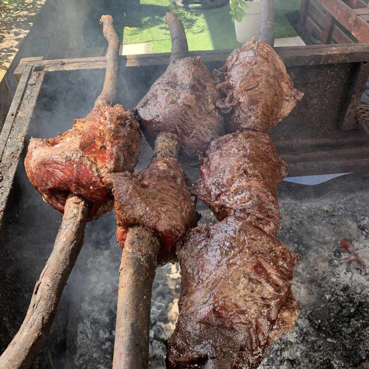 Carne en vara