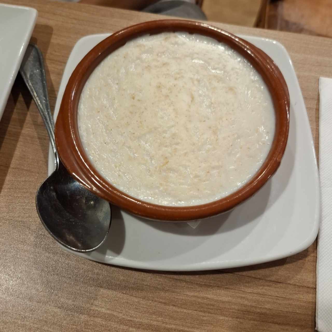 Avena con canela, en agua o leche