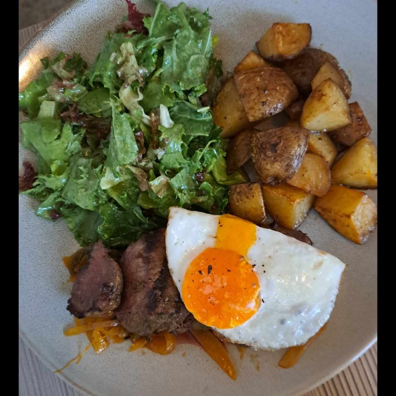 bistec a caballo