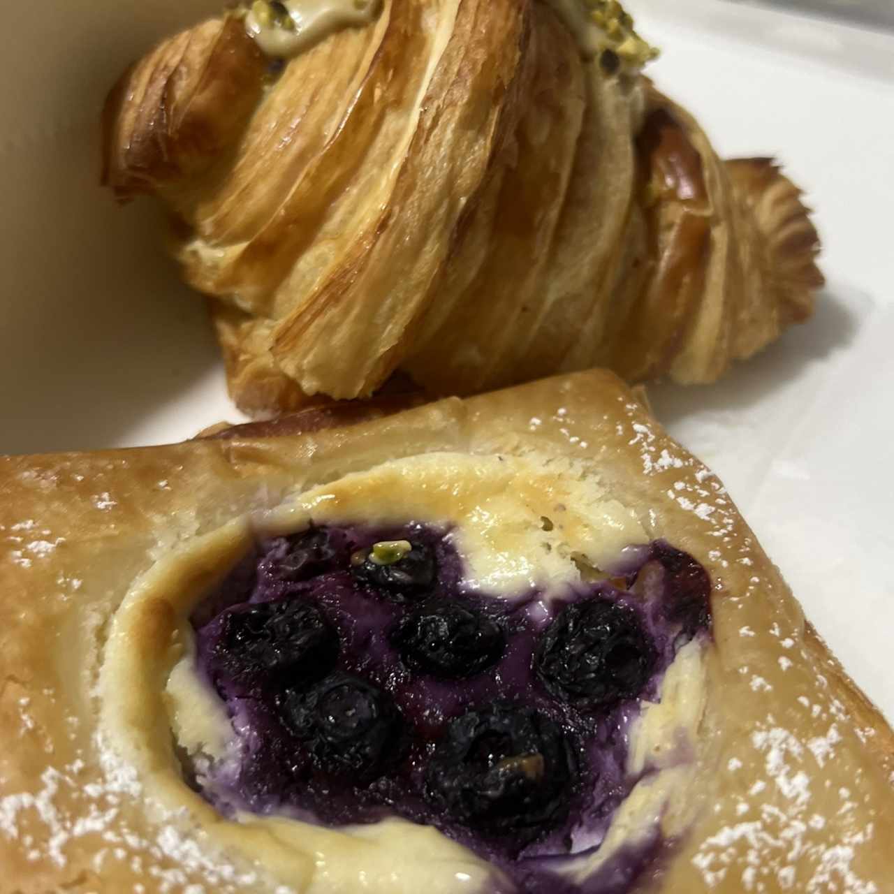 Pistachio Croissant