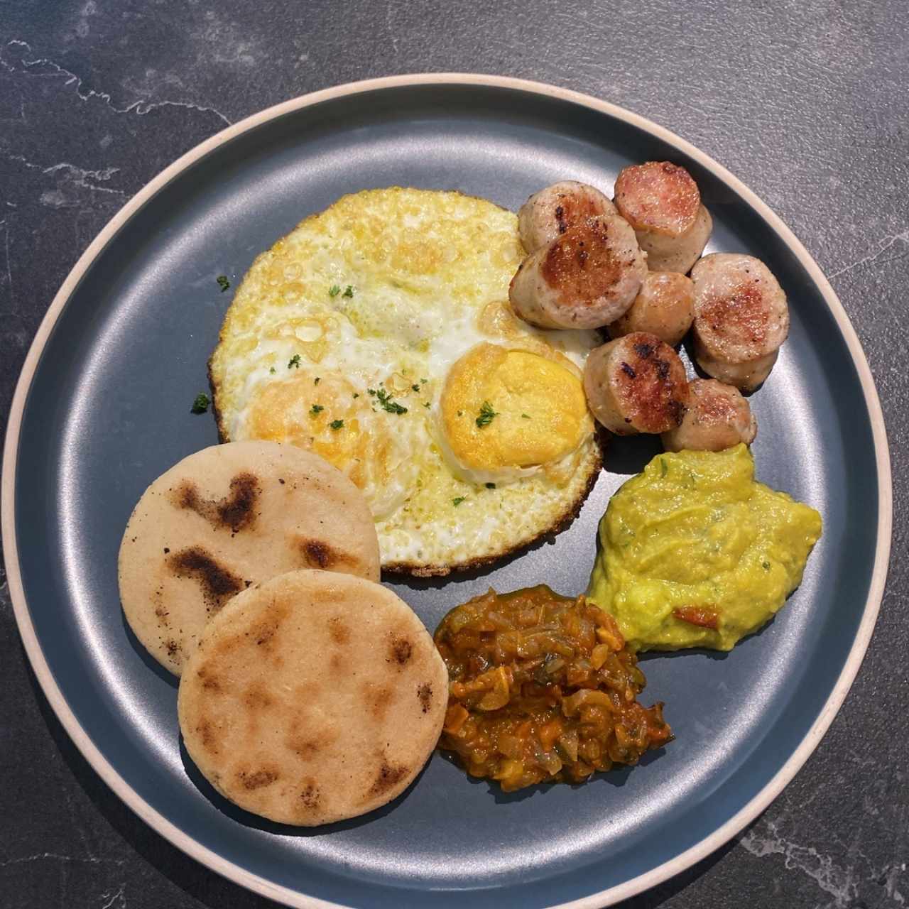 DESAYUNO - Colombian Breakfast