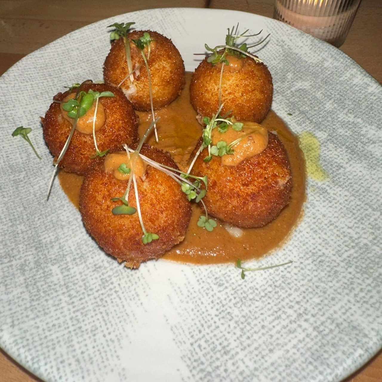 Crocchette Di Patate e Formagio con Pomodoro bruciato