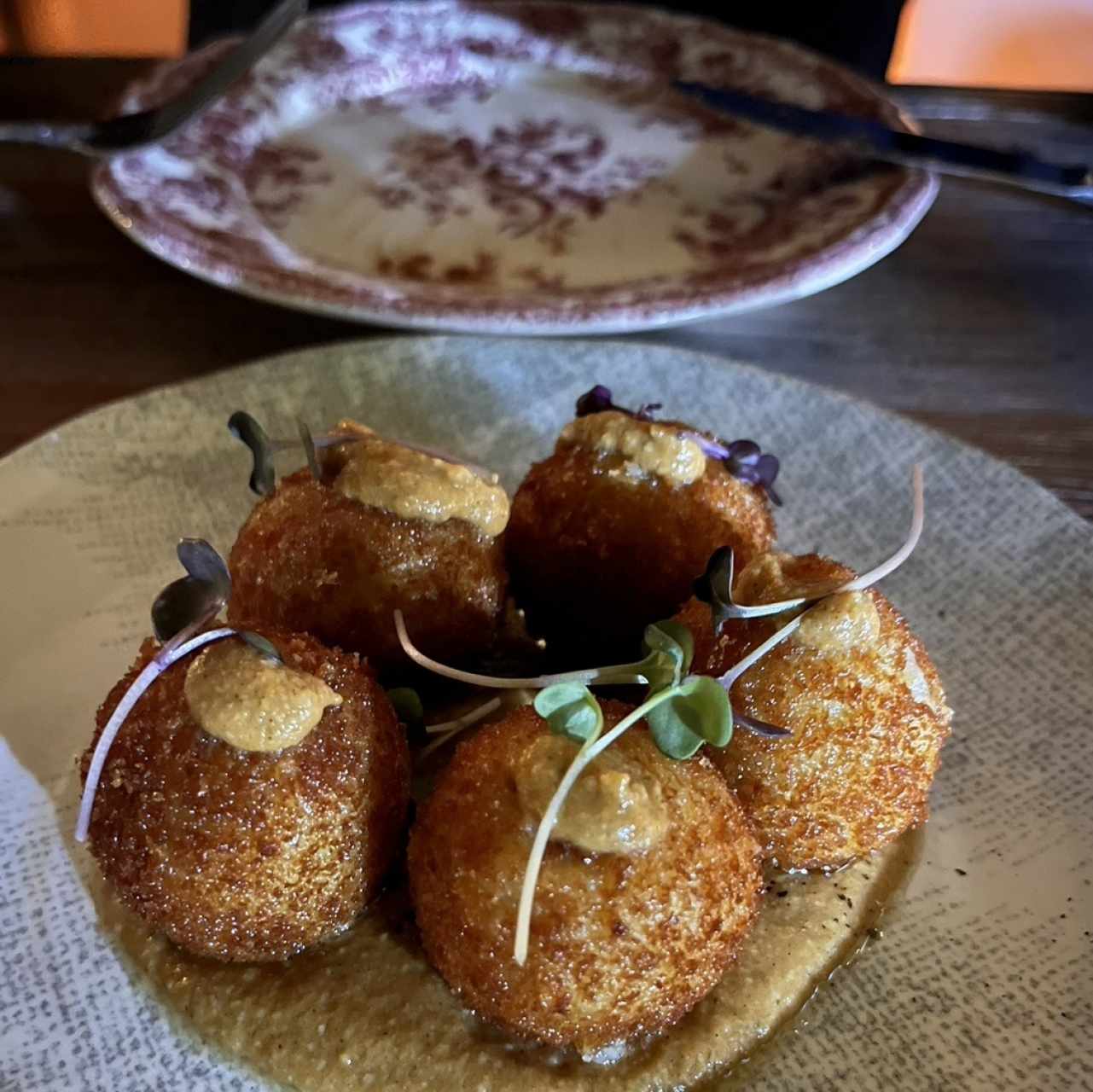 Crocchette Di Patate e Formagio con Pomodoro bruciato