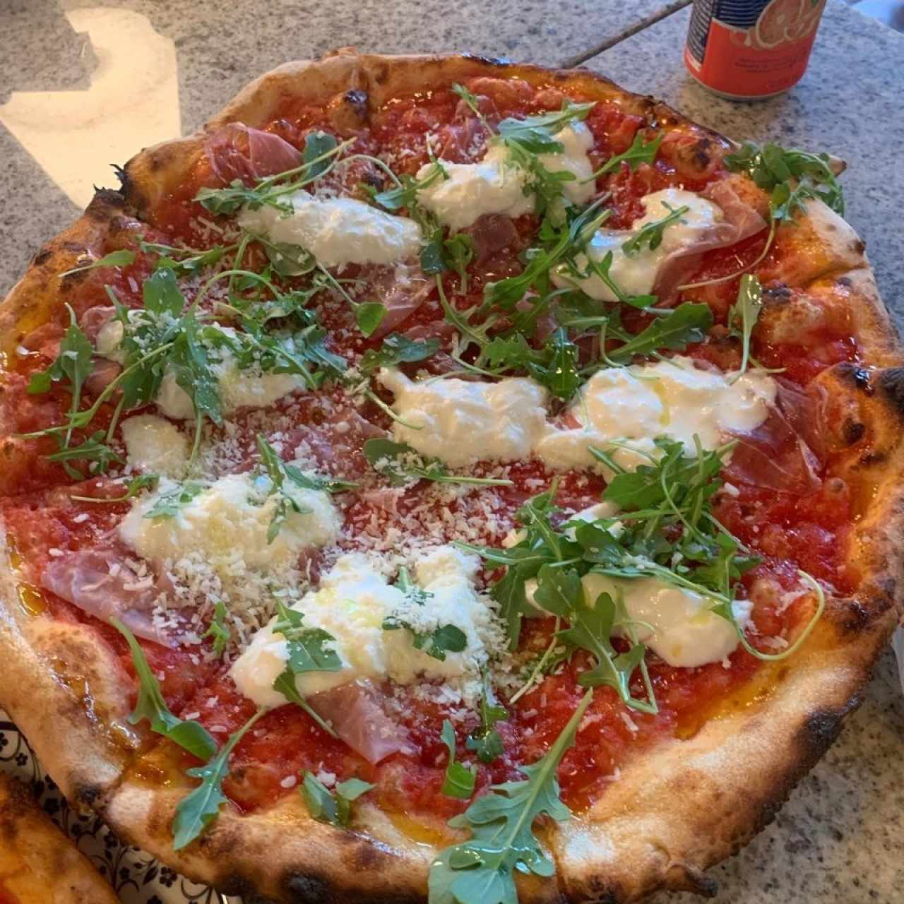 Pizzas Rojas - Speck e Stracciatella
