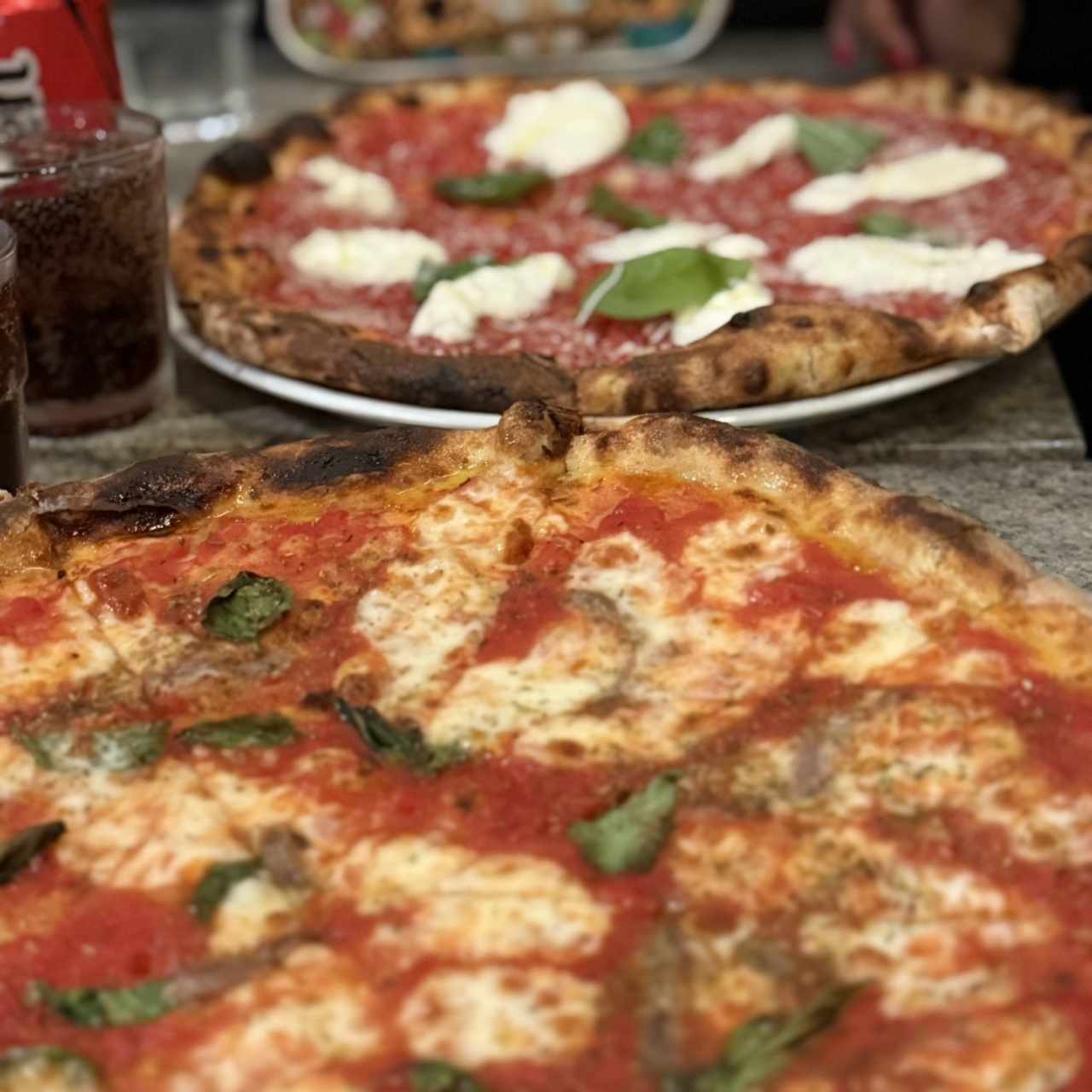 Pizzas Rojas - Margherita con Búfala