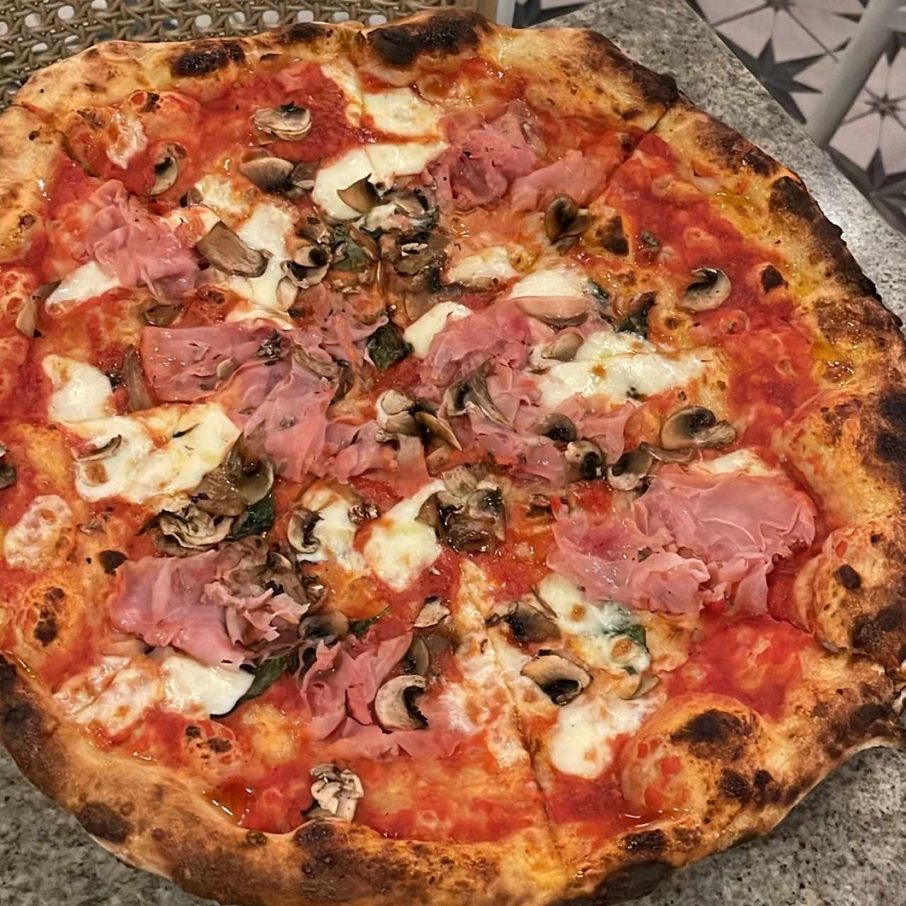 Pizza Cotto e Fungi