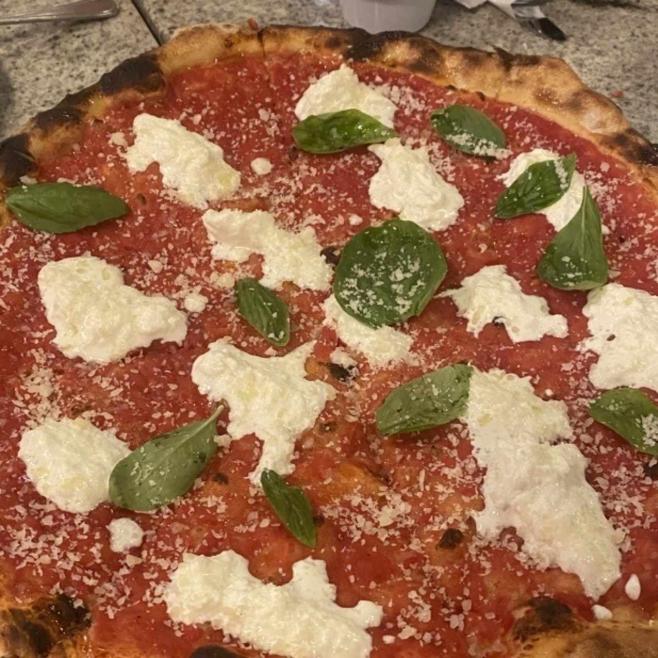 Pizzas Rojas - Margherita con Stracciatella