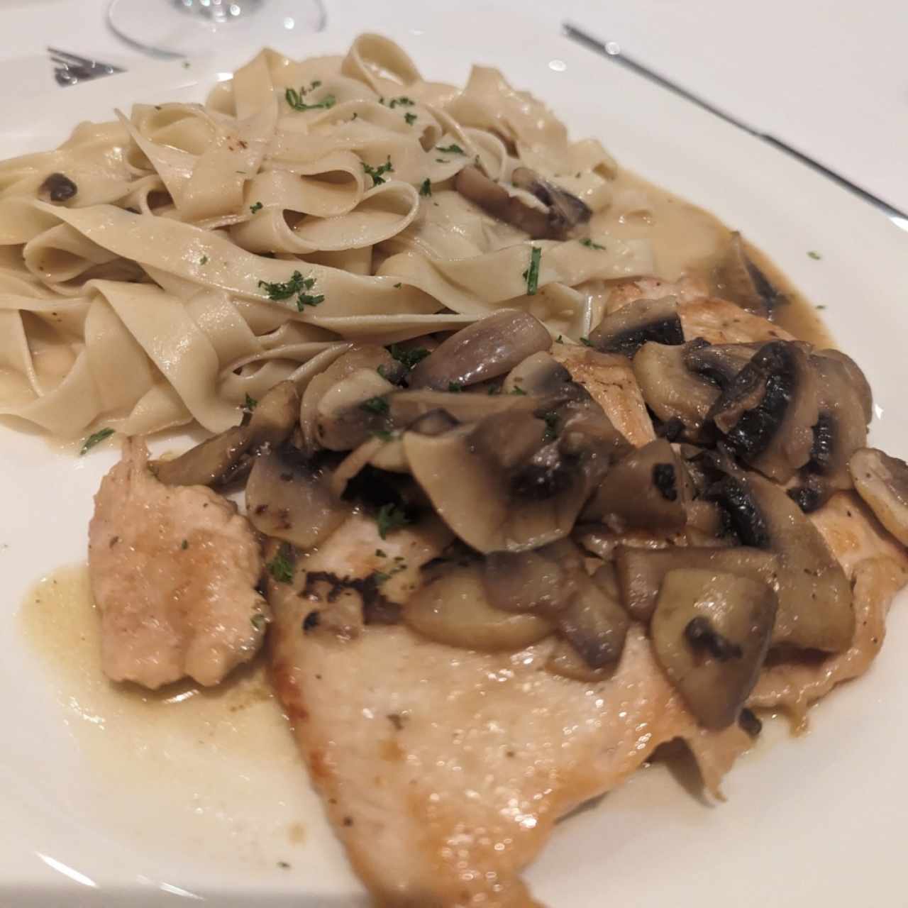 Scaloppine di Pollo Funghi