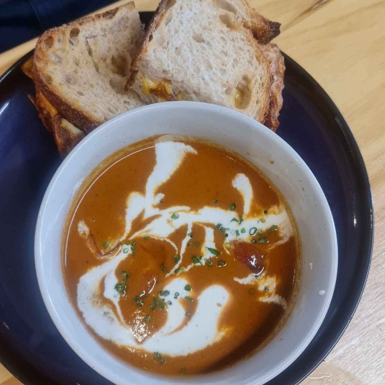 Tomato Soup and Grilled Cheesr Sandwich