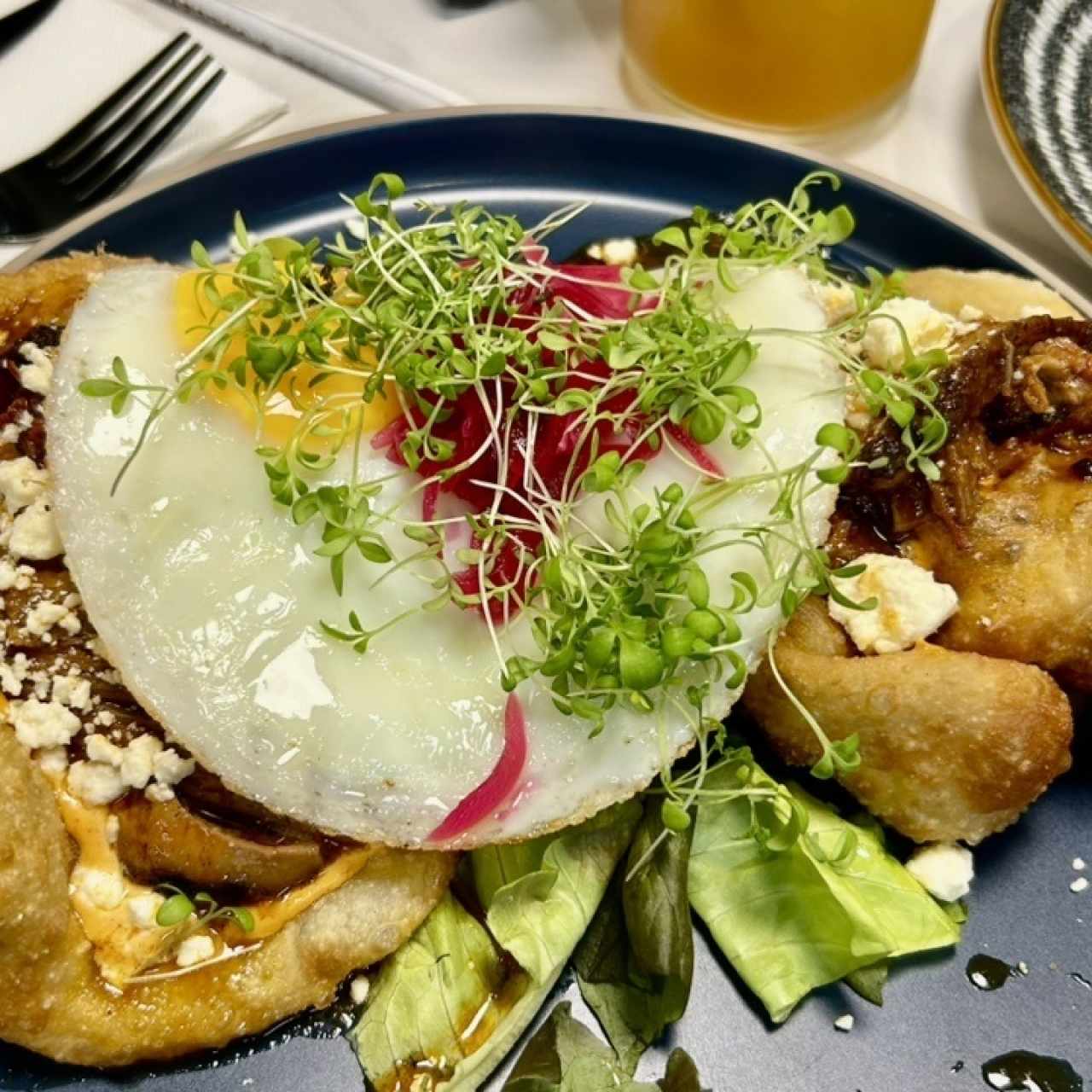 HOJALDRA BRISKET AL ESTILO AU CHEVAL
