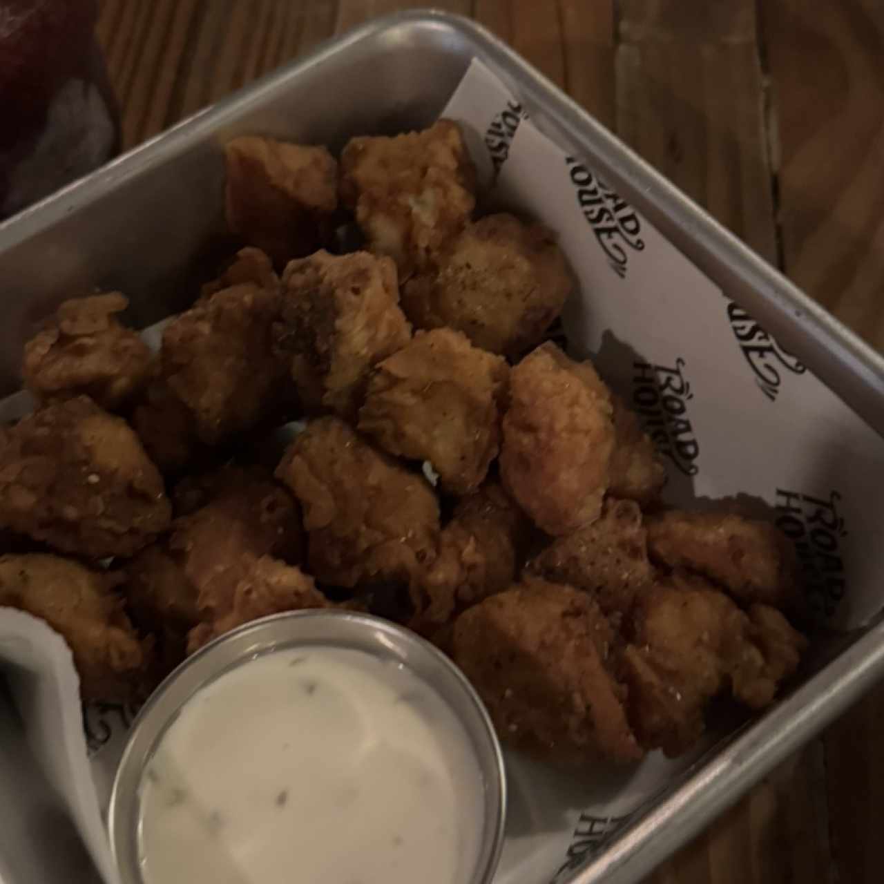 Chicharrón de Pollo con Salsa Ranch