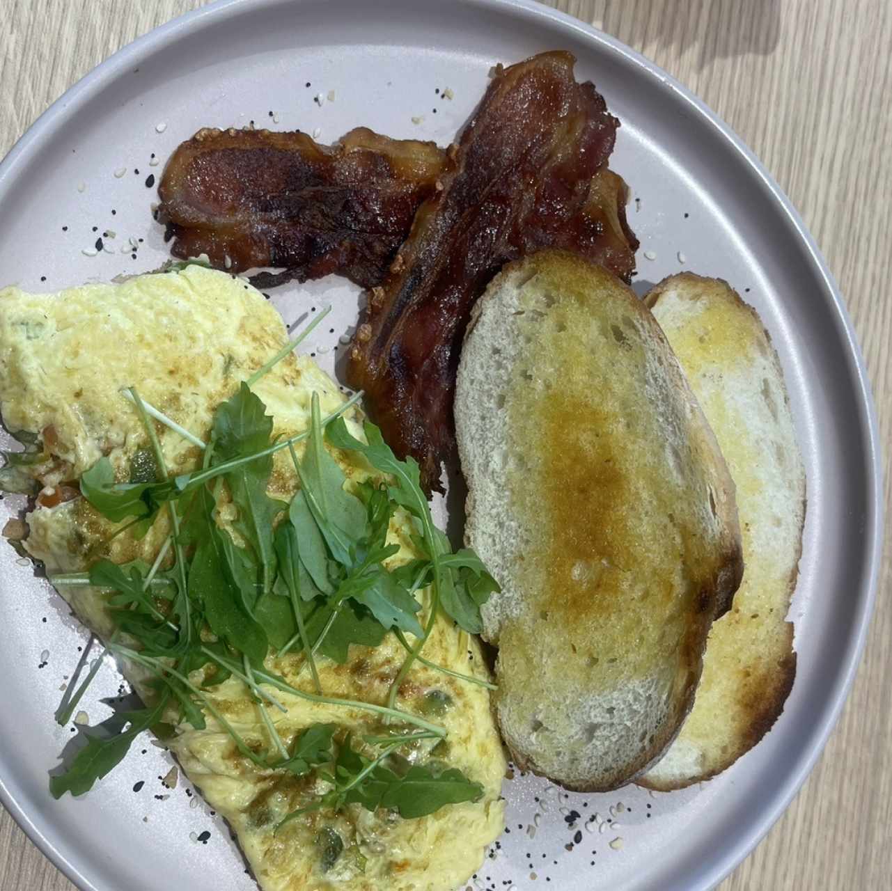 Desayunos - Omelette /bacon