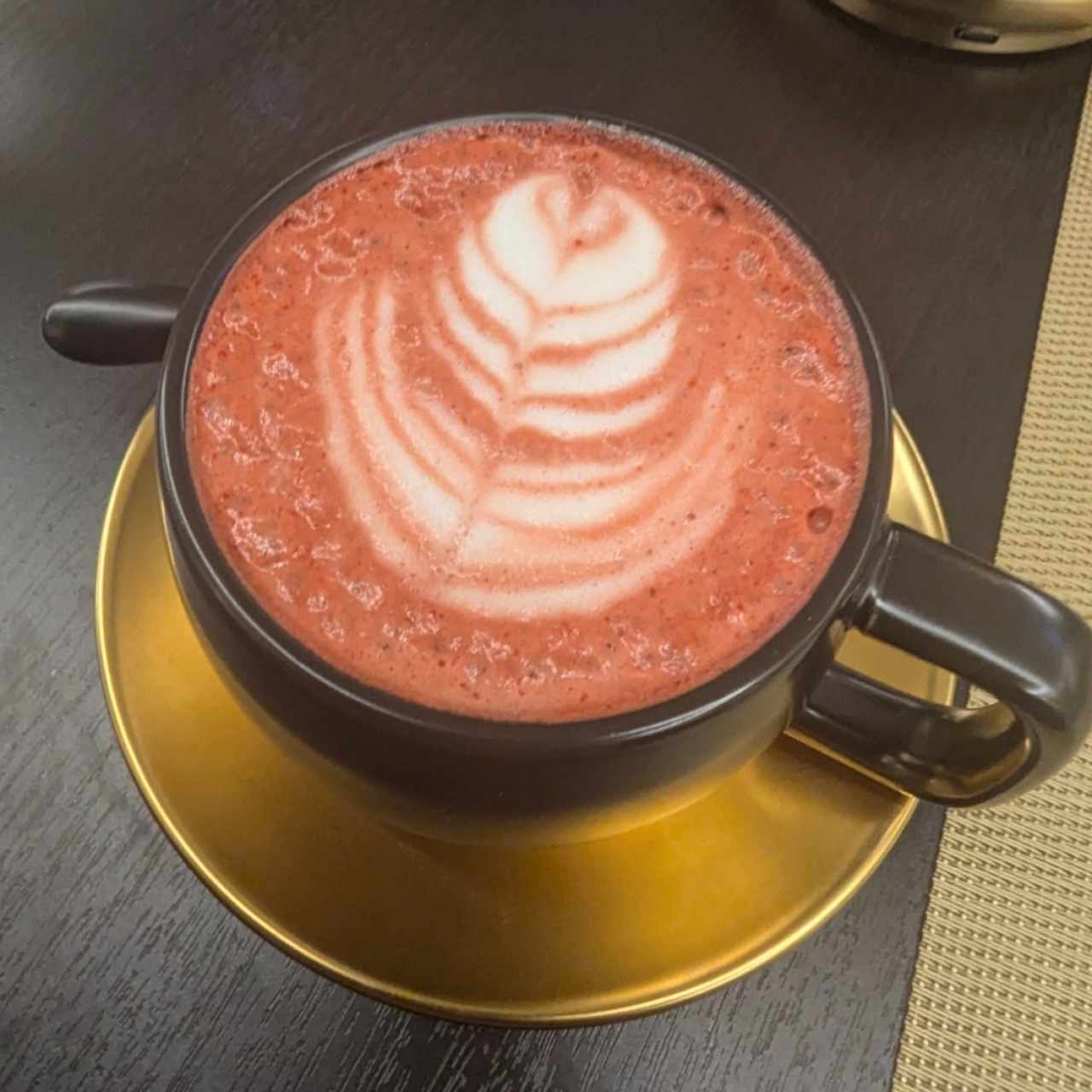 Cappuccino Red Velvet 