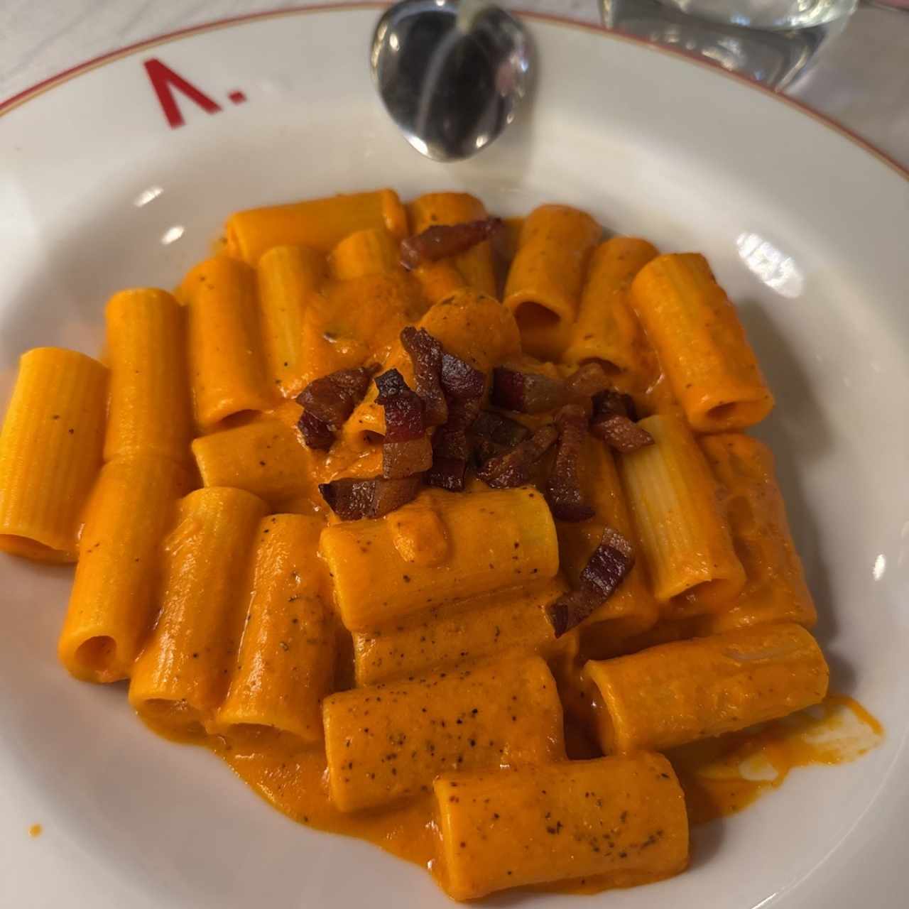 Rigatoni a l'amatriciana