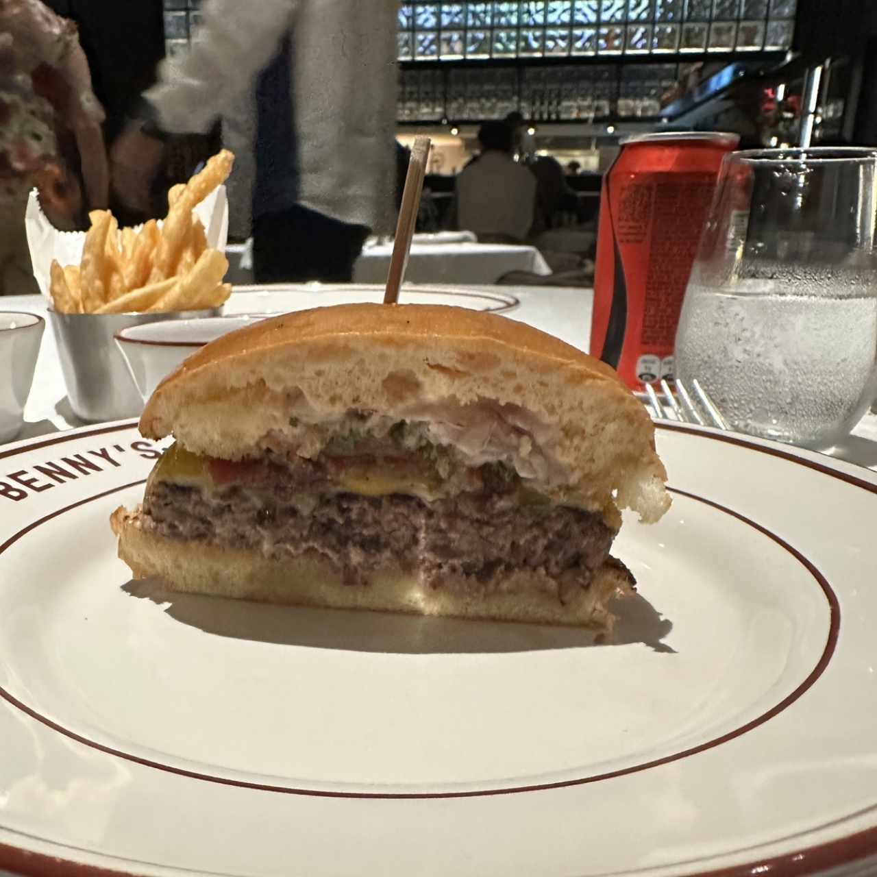 Benny’s Burger