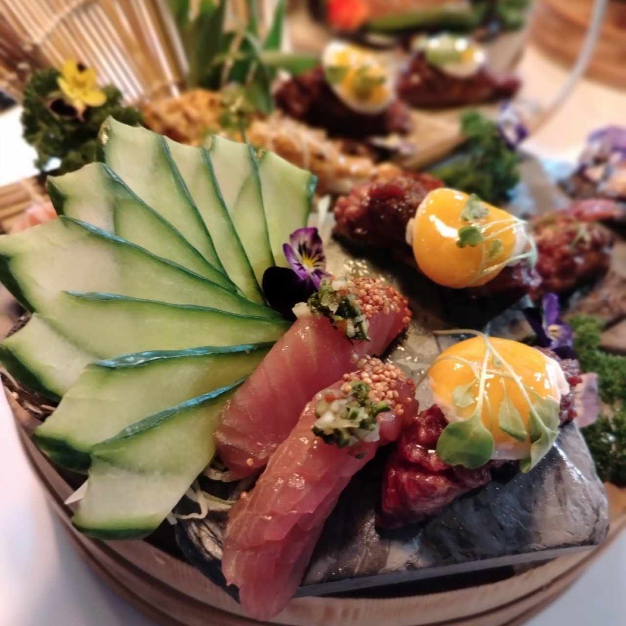 SASHIMI PLATTER