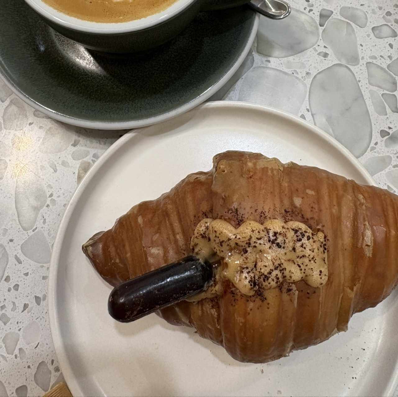 Croissant de tiramisú 