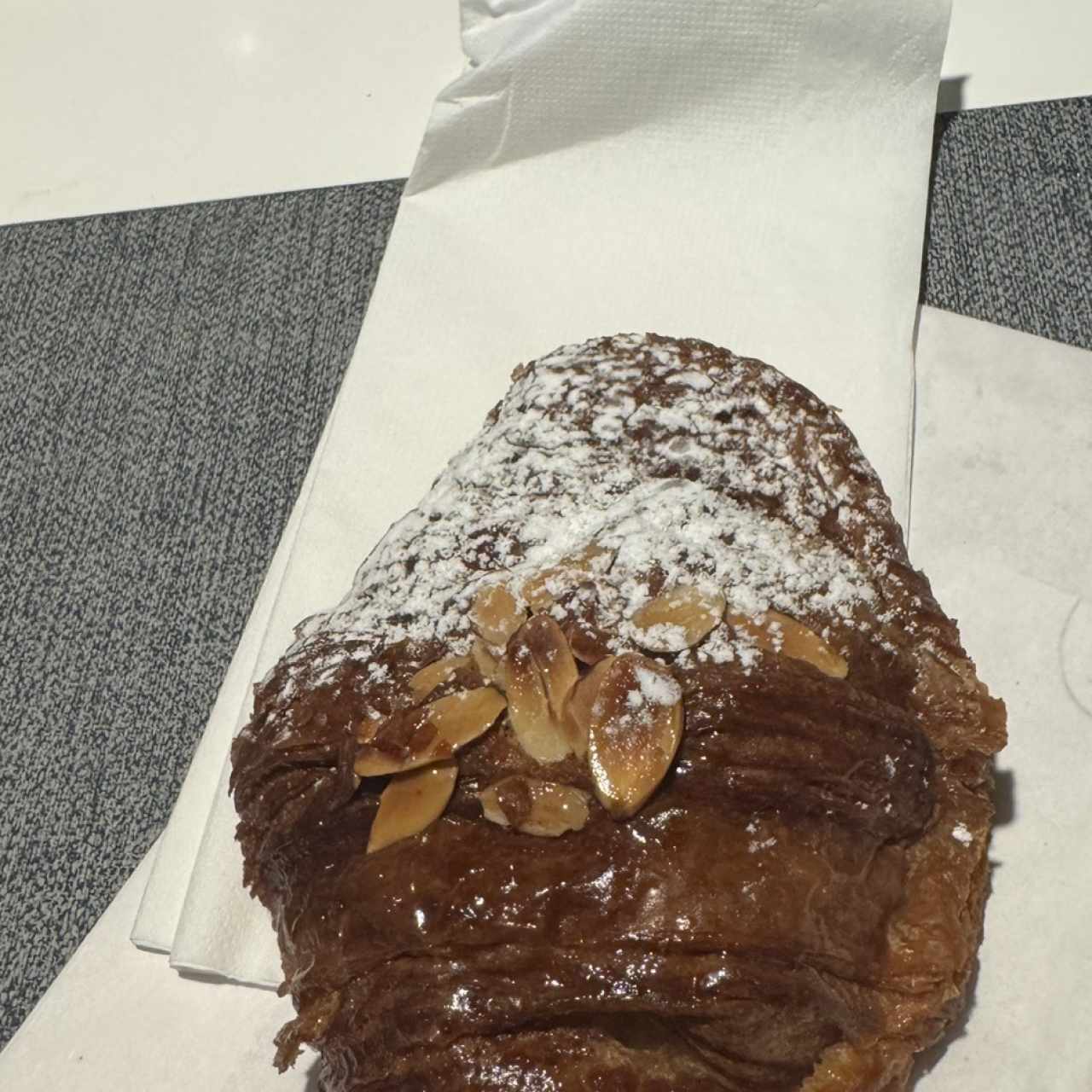 Croissant de almendra