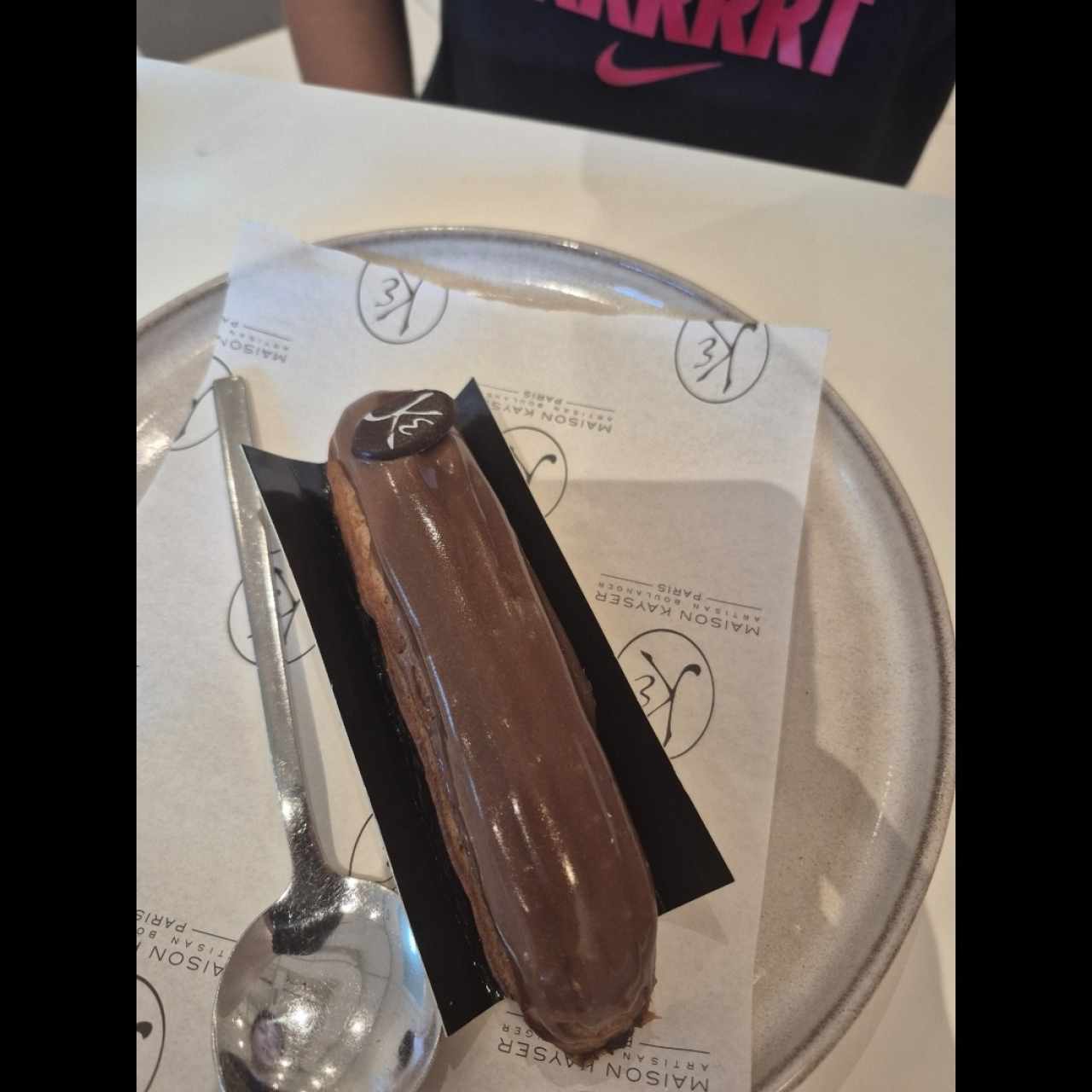 Eclair Chocolate