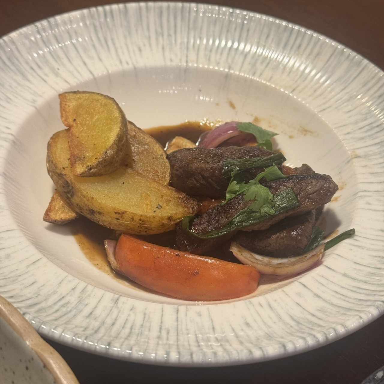 Lomo saltado