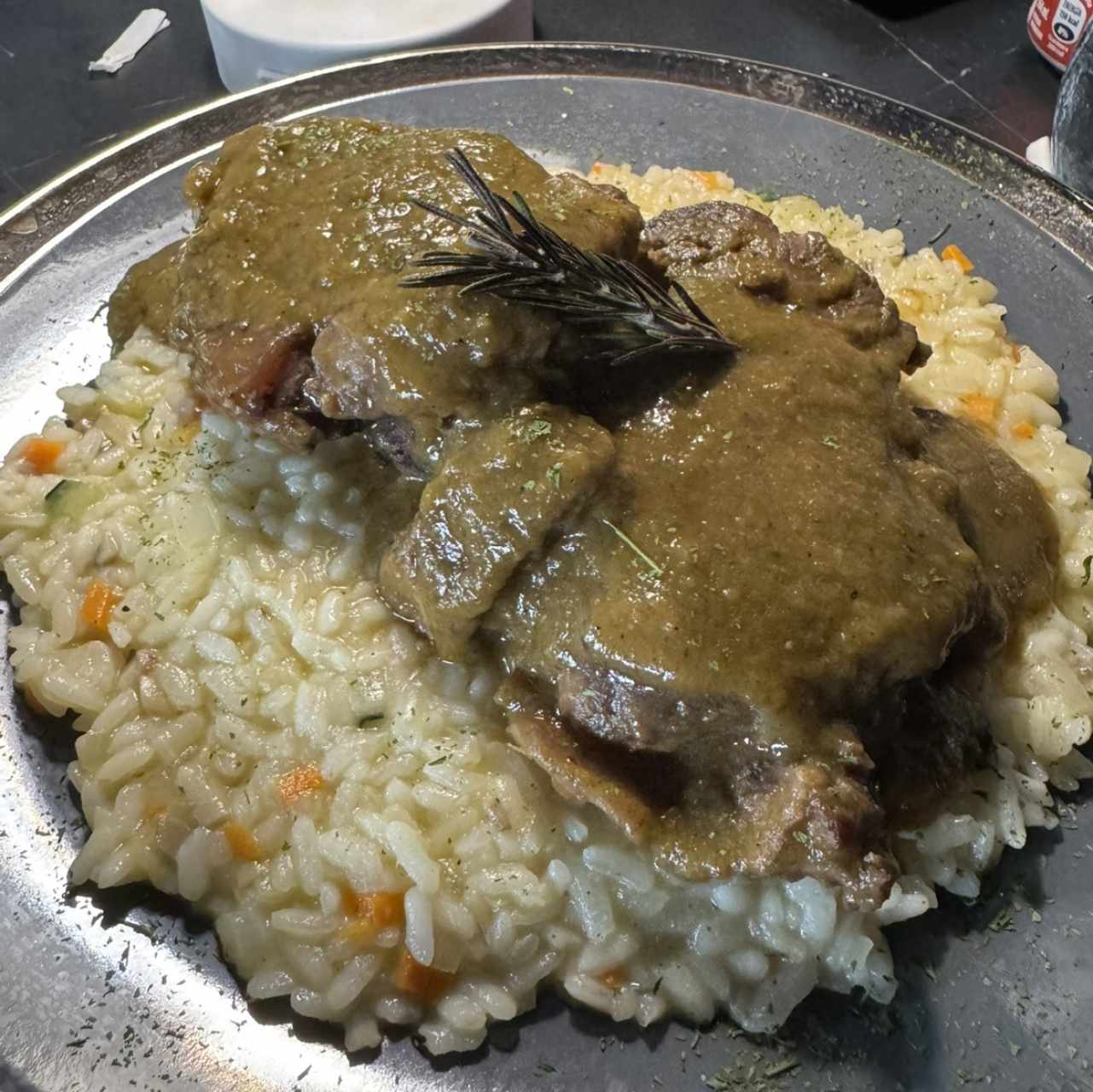 Alla cipolla e aglio con ossobuco stufato 👌
