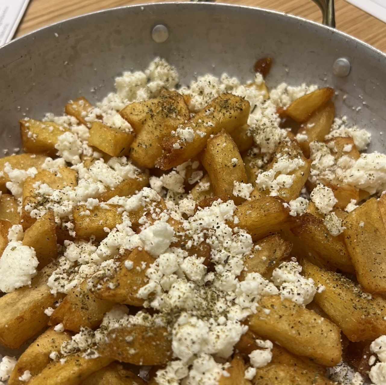 Papas fritas de la casa frescas
