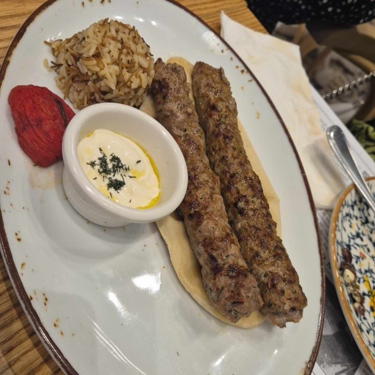 AL CARBÓN - BIFTÉKI
