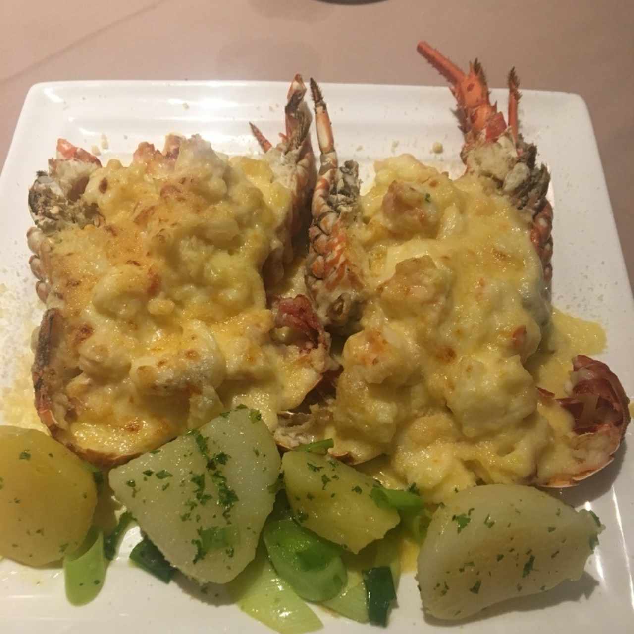 langosta gratinada