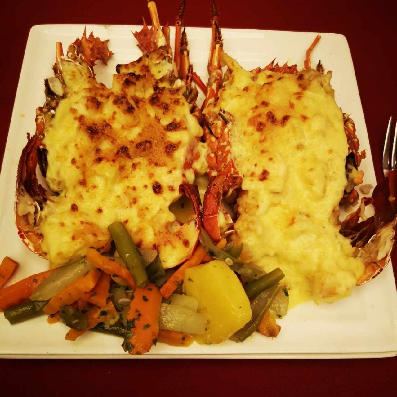 langosta gratinada