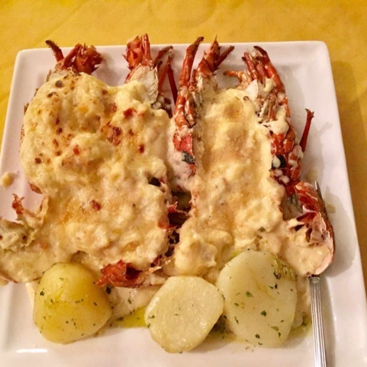 langosta gratinada