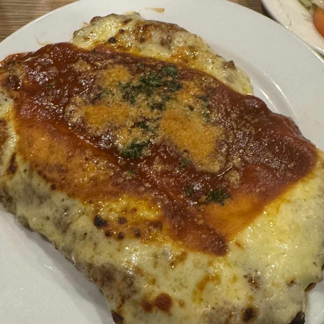 PECHUGA DE POLLO A LA PARMESANA