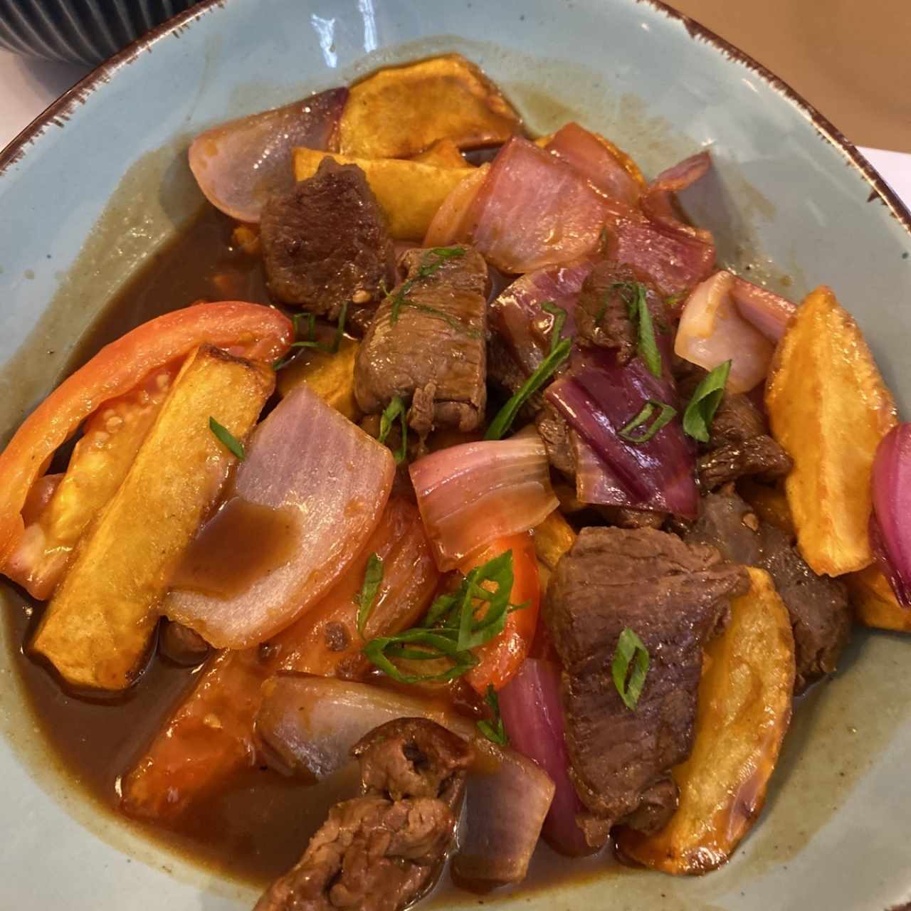 Menú - Lomo Saltado