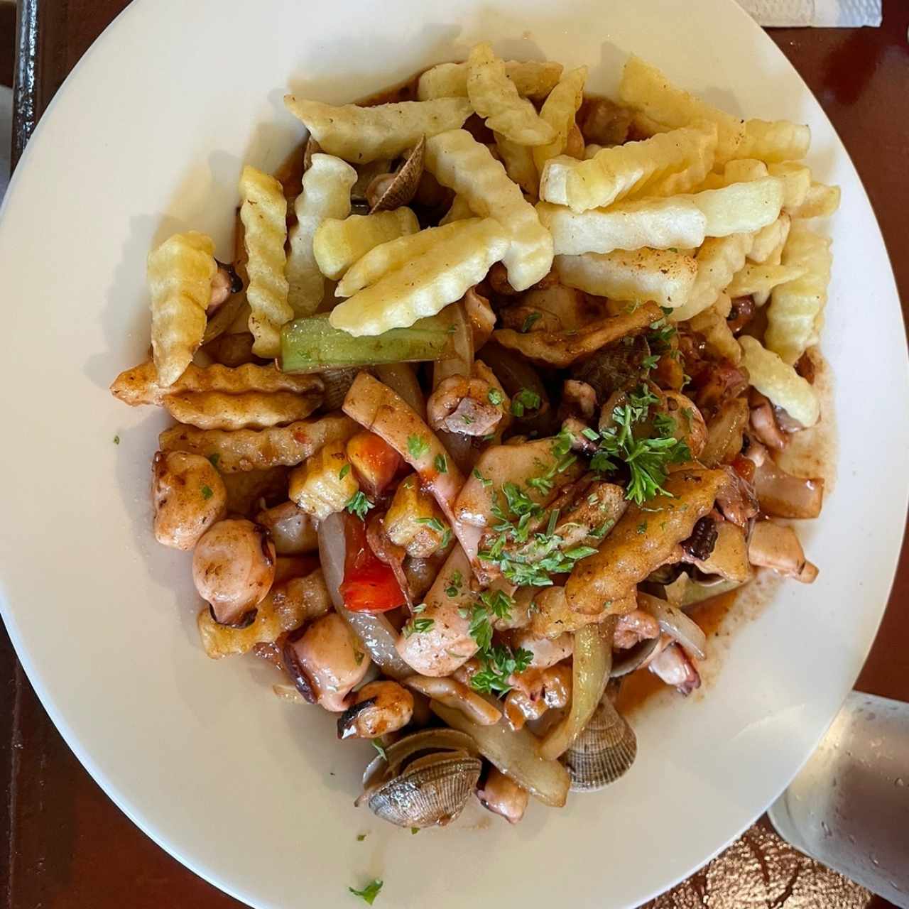 Menú - Saltado de Mariscos