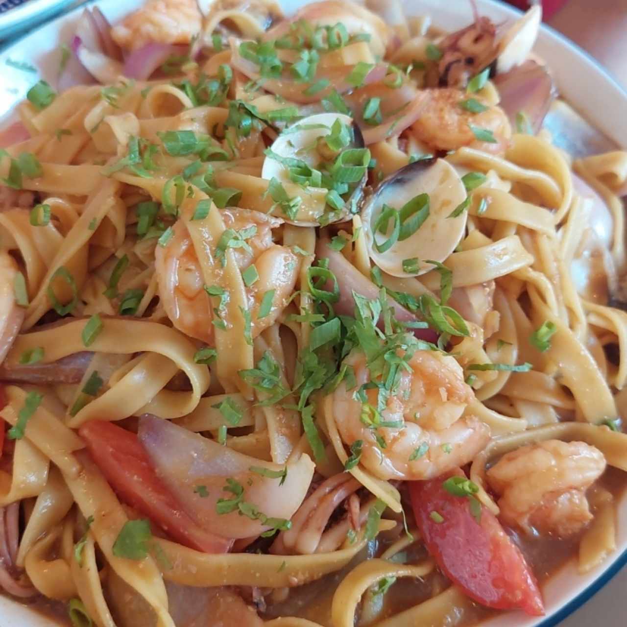 Menú - Saltado de Mariscos