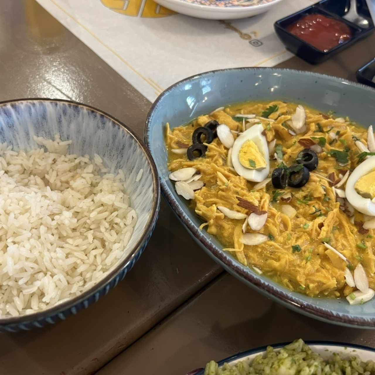 Platos Fuertes - Aji de Gallina