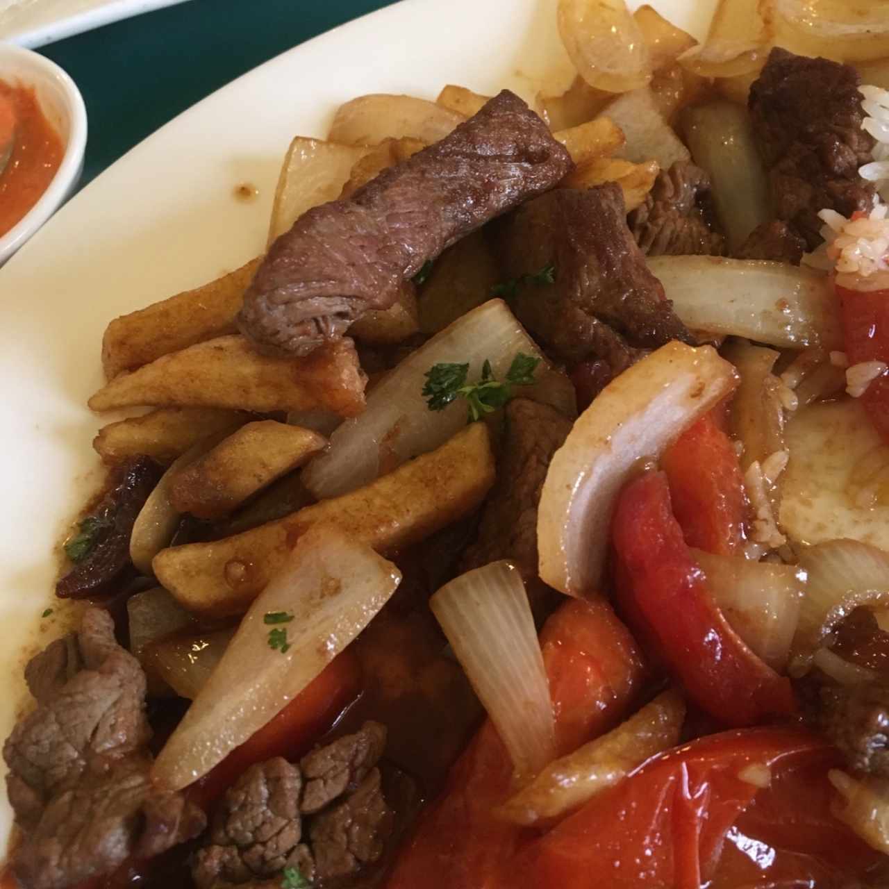 Lomo saltado