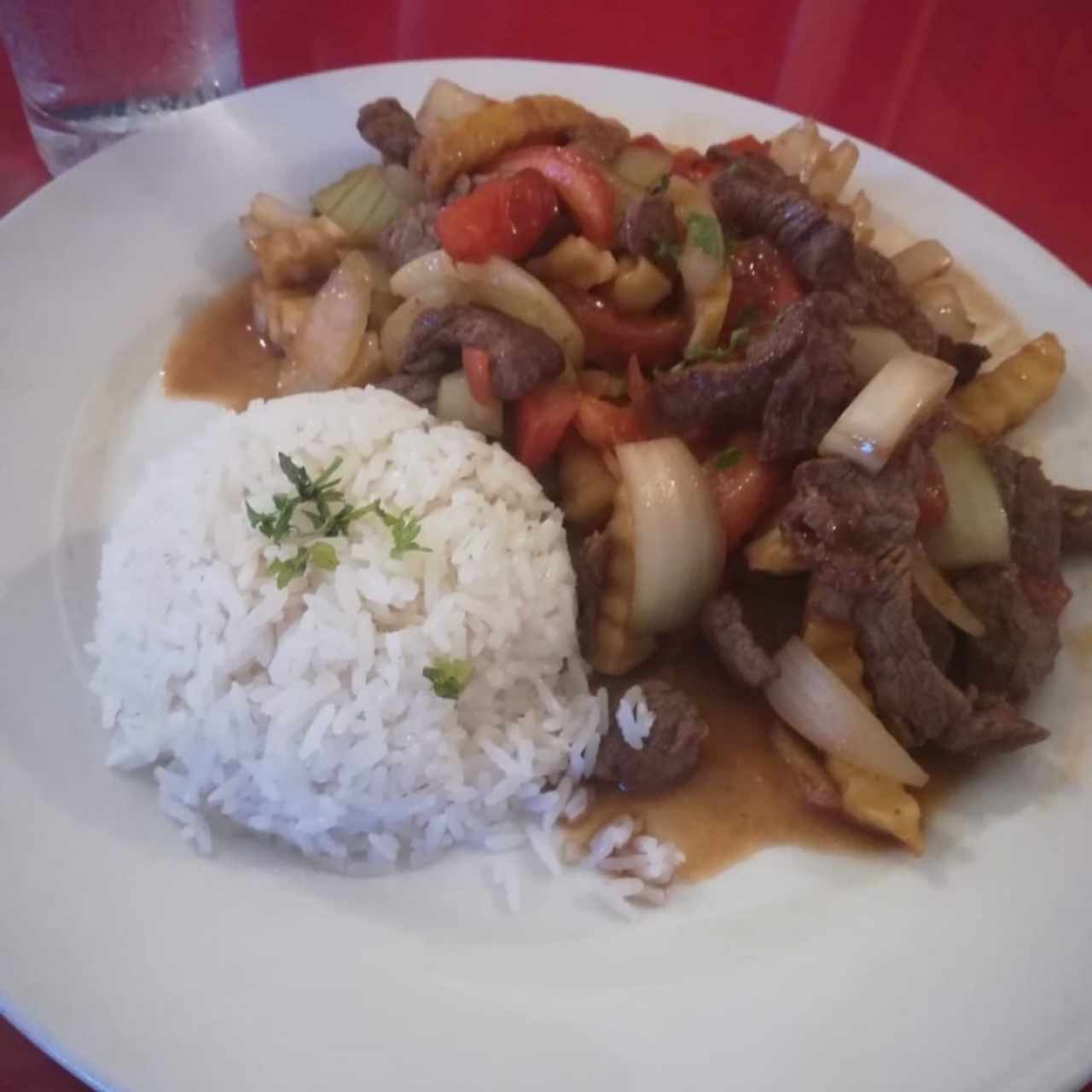 Menú - Lomo Saltado