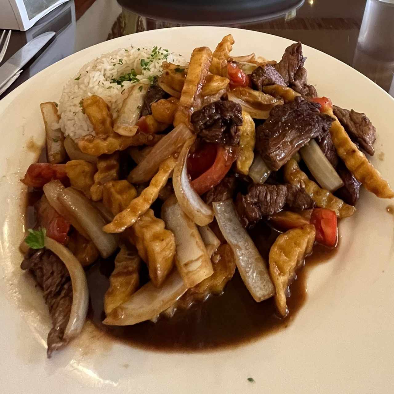 Menú - Lomo Saltado