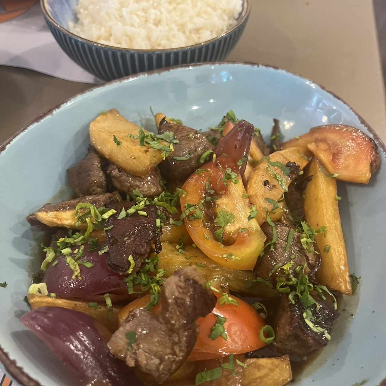 Menú - Lomo Saltado