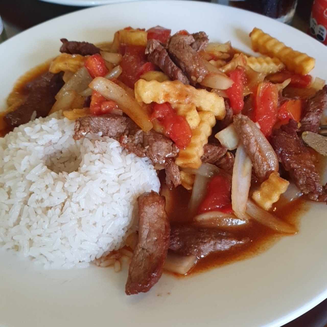 Menú - Lomo Saltado