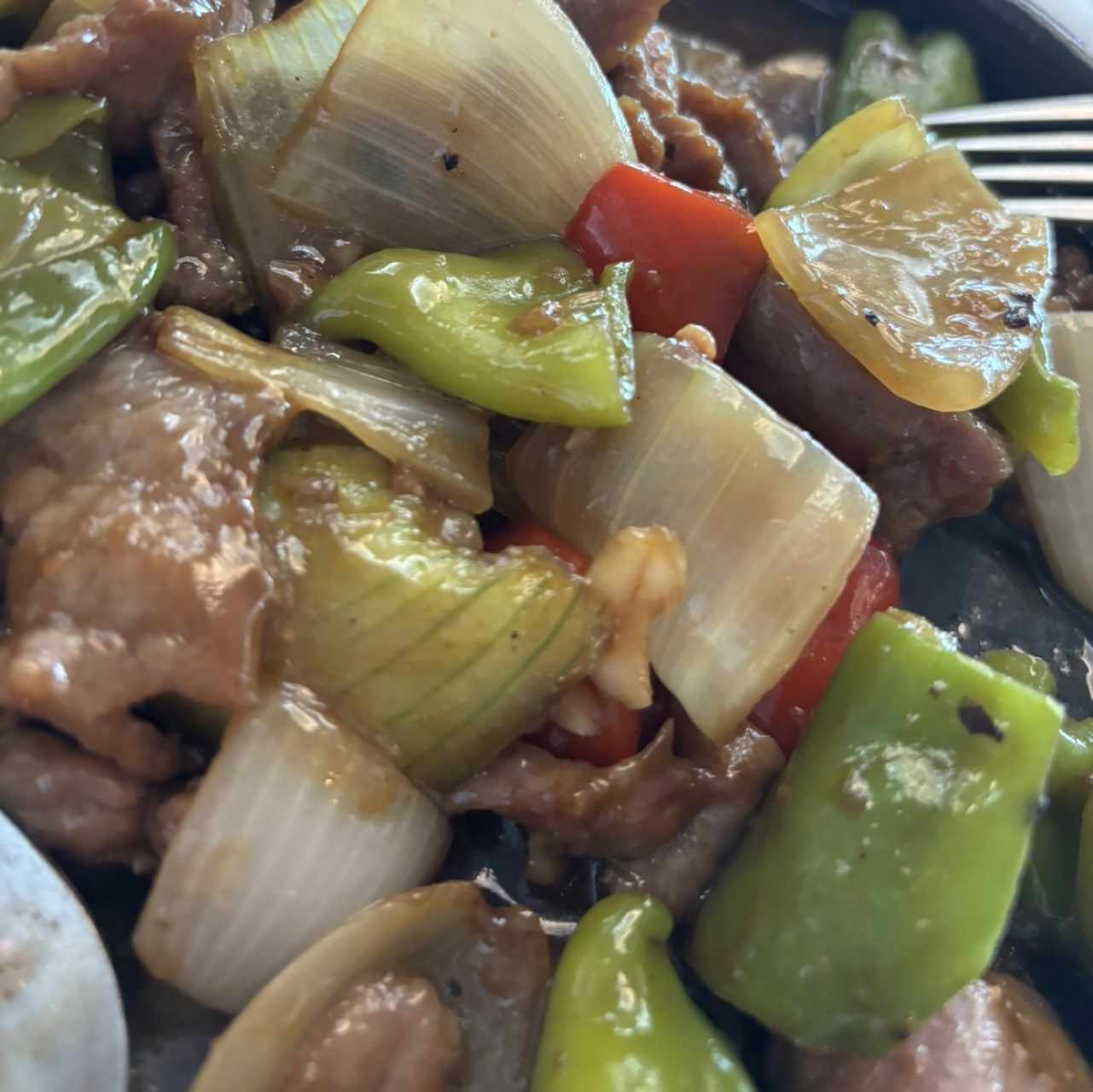 Carne Salteado a la Sal y Pimienta