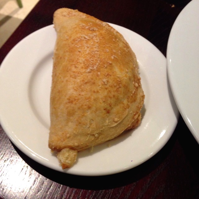 Empanada de queso crema