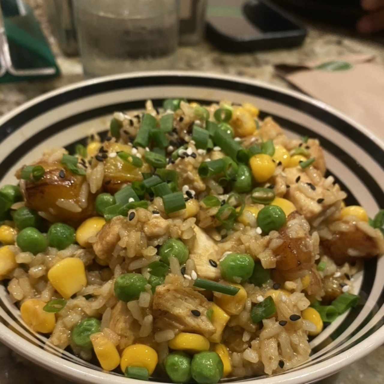 Arroz con Pollo al Curry y Plátano