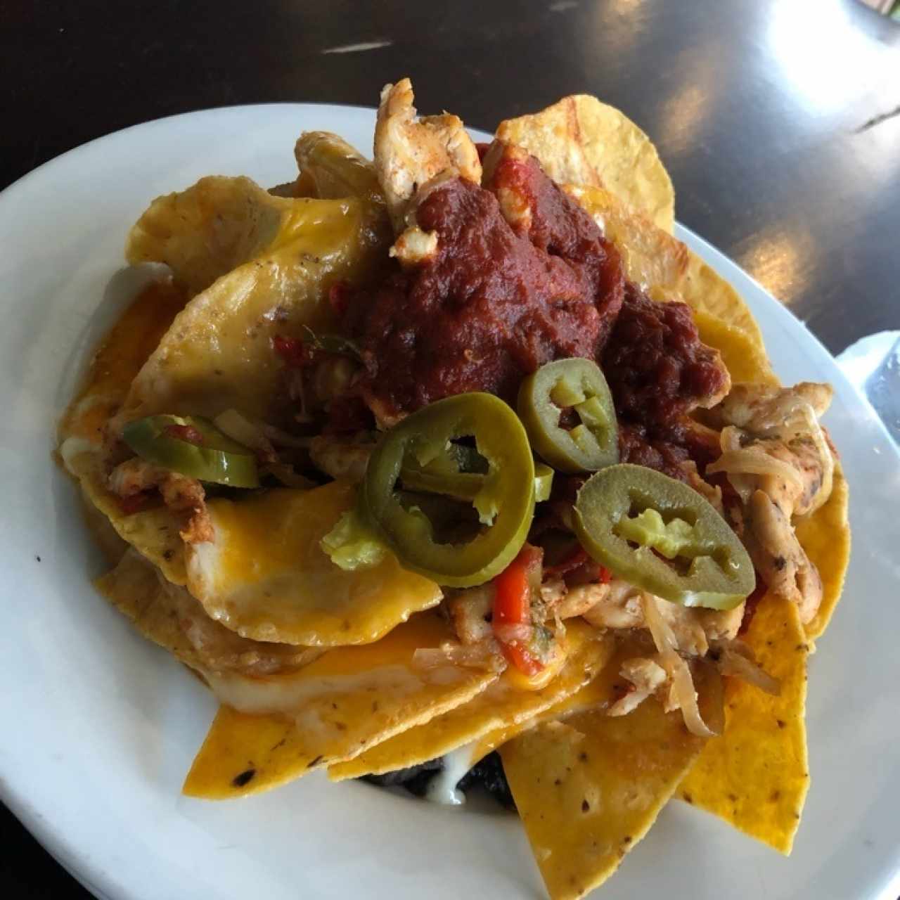 Nachos con pollo