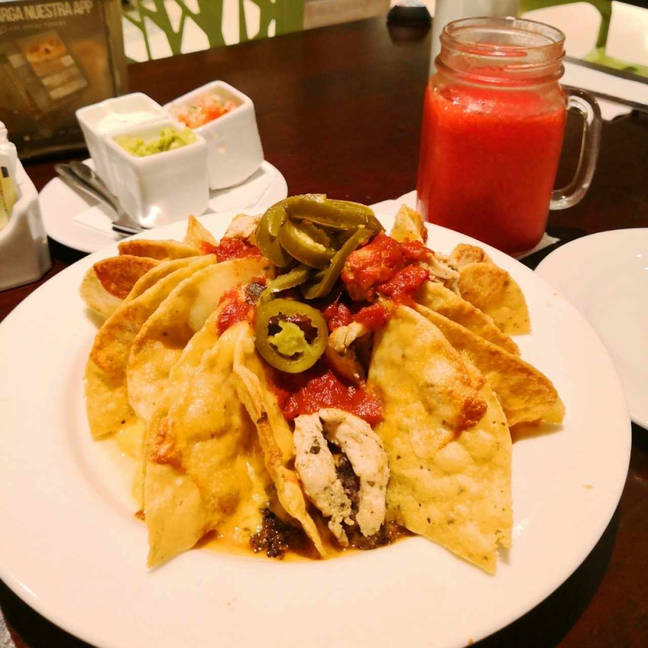 Nachos de Pollo Chico