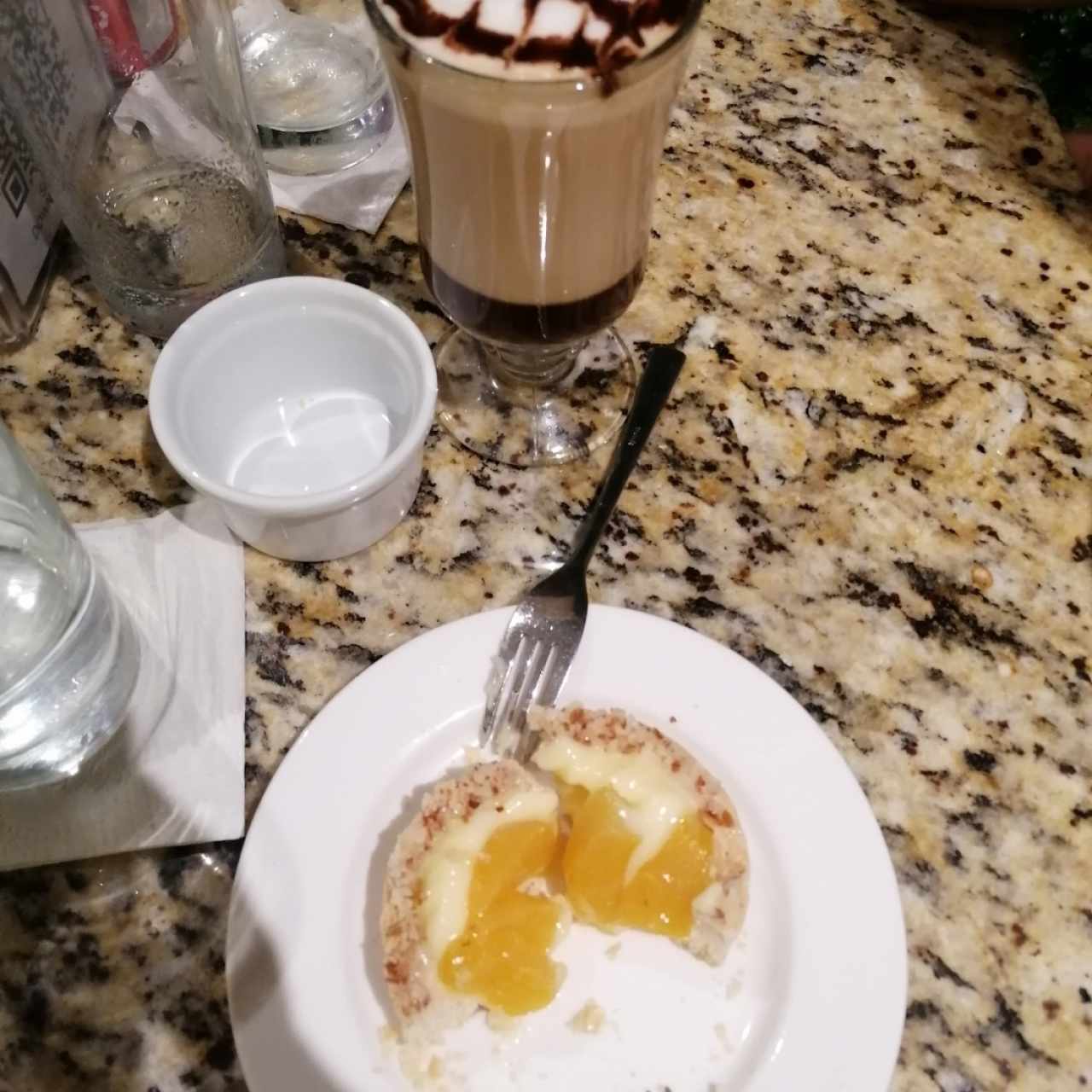 Tarta de Melocotón con Macchiato