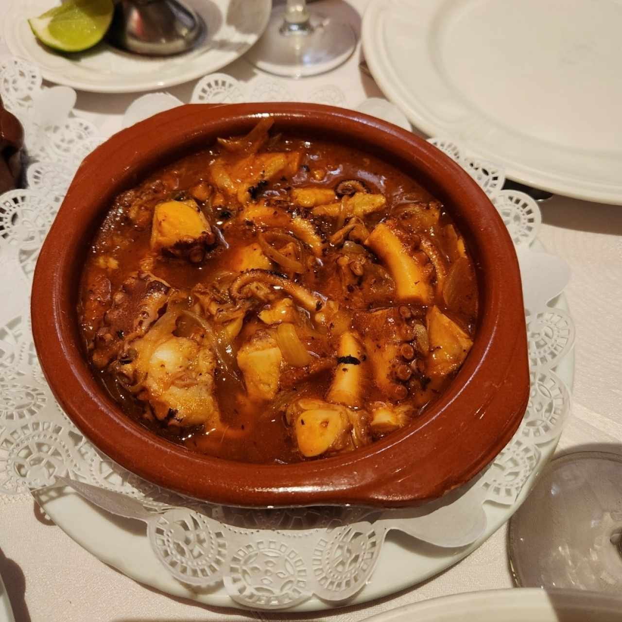 Pulpo en salsa Roja