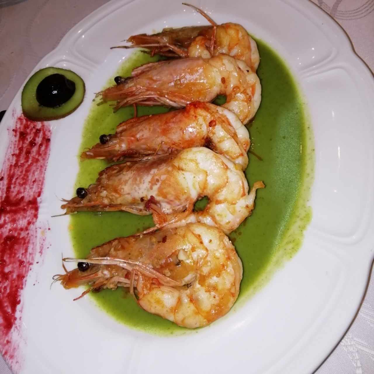 langostino en salsa de espinaca