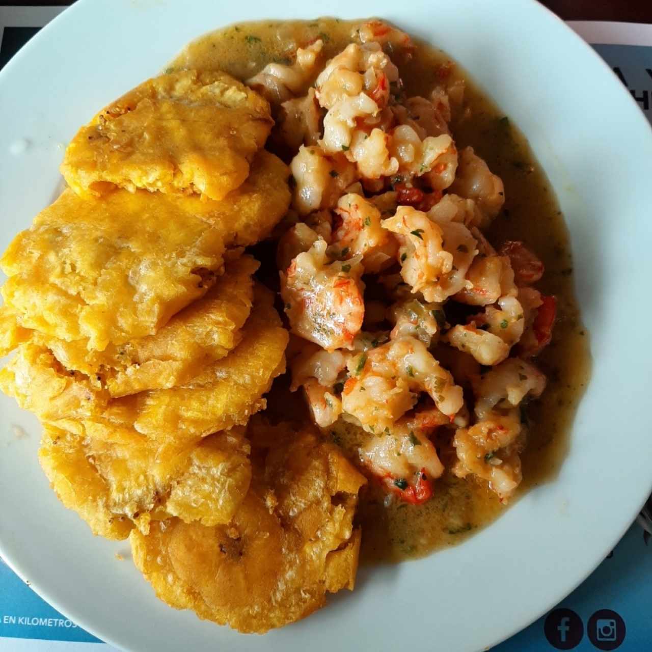 camarones al ajillo