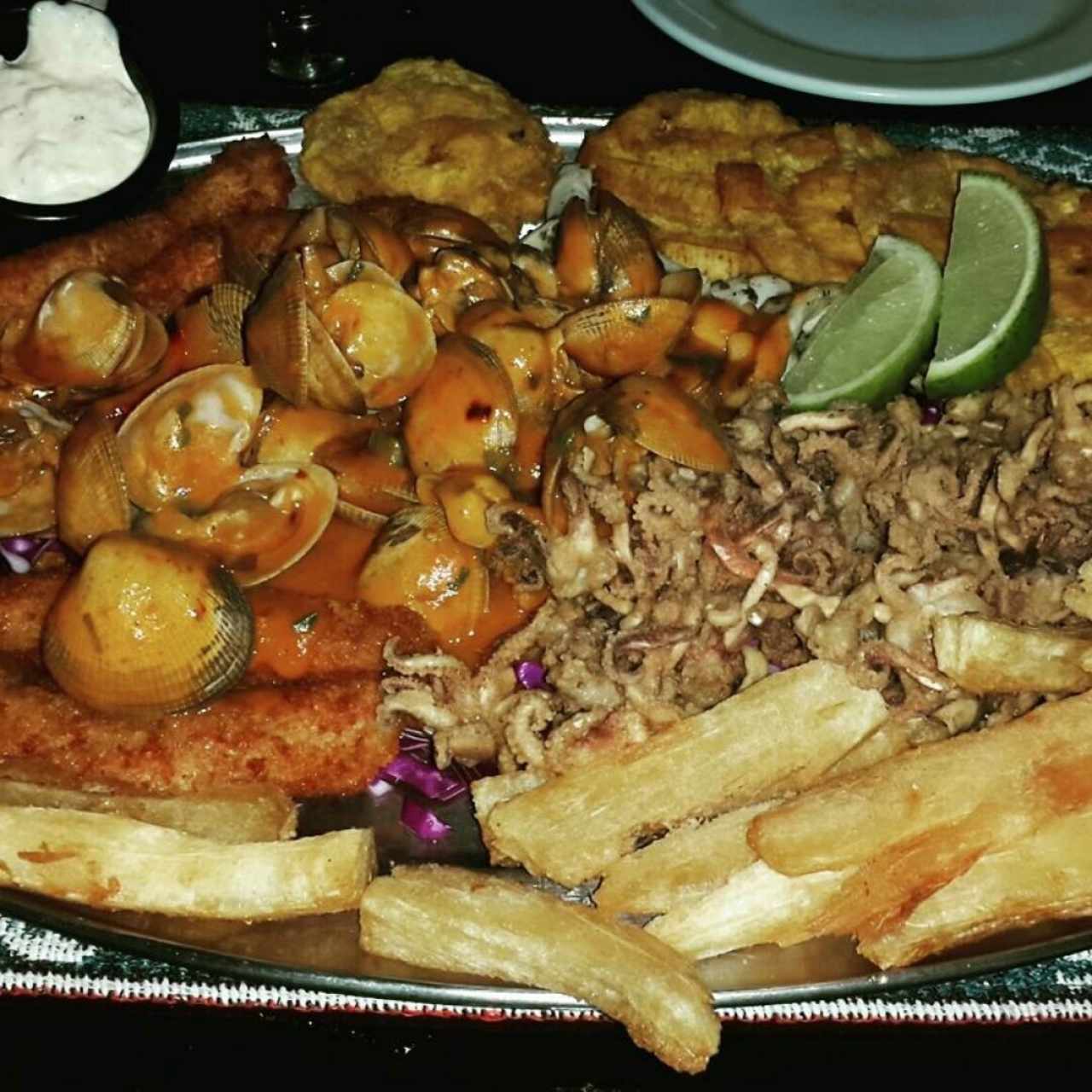 bandeja bucaneros